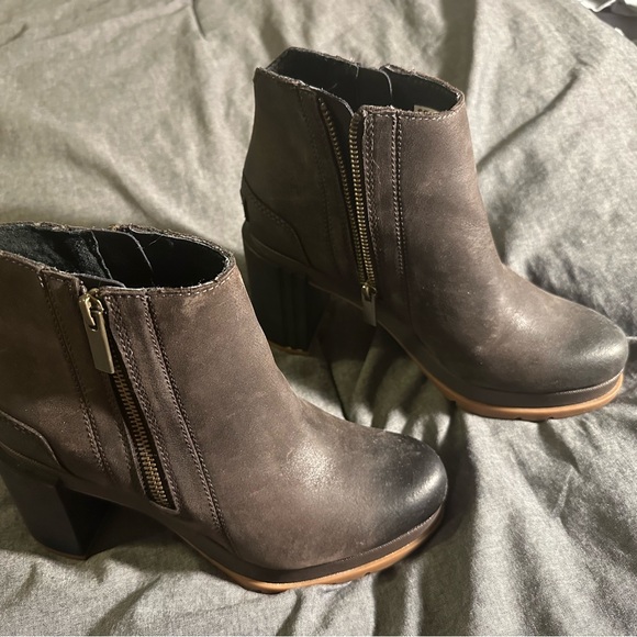 Sorel Blake Boots - Picture 4 of 13